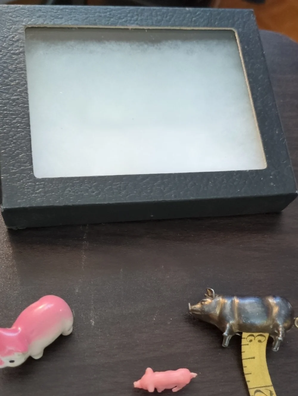 Small Pink Pig Figurine Set - Brand Unknown
